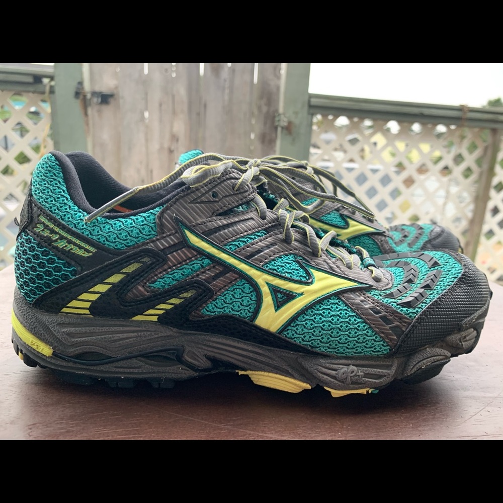Mizuno Wave Cabrakan 3 Trail Running Shoes